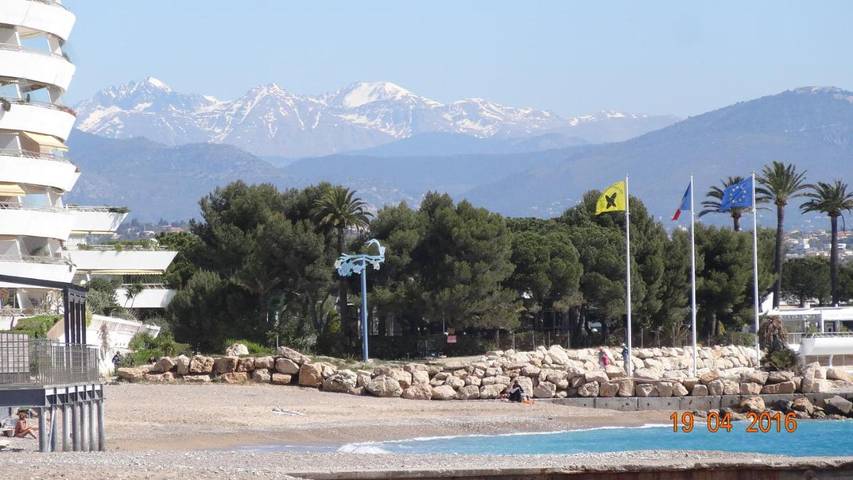 Gîte pour 4 personnes, avec Terrasse et Vue dans Parc de Vaugrenier - 3