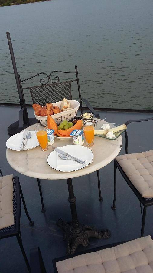 Chambre d’hôte pour 2 personnes, avec vue et terrasse à Beaucaire - 3