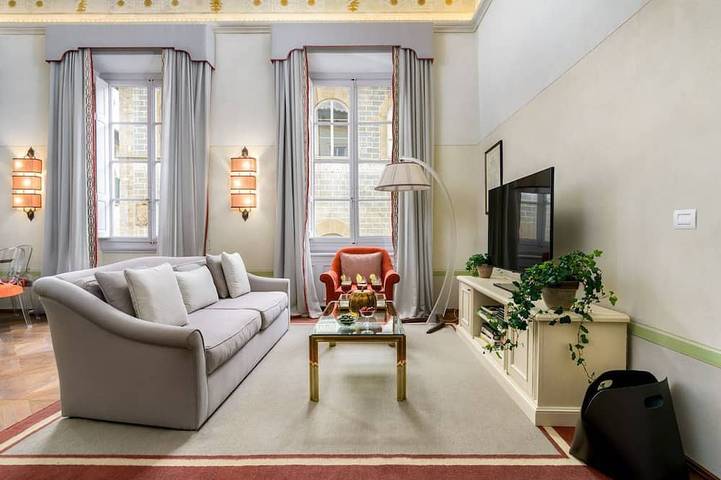 Villa for 5 people, with garden in Florence