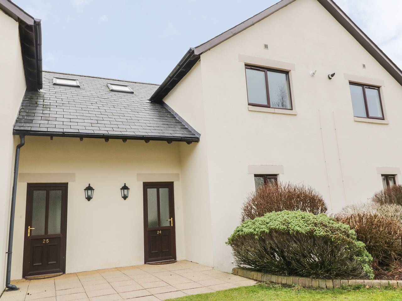 Whitbarrow 24 in Lake District