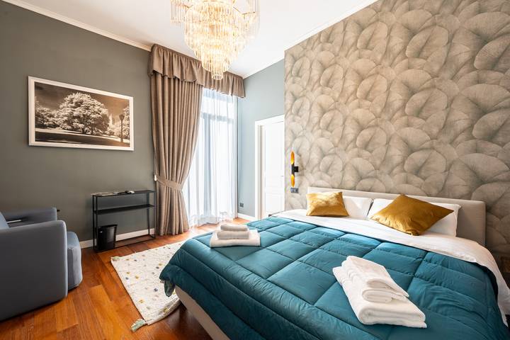 B&b per 3 persone, con balcone a Napoli