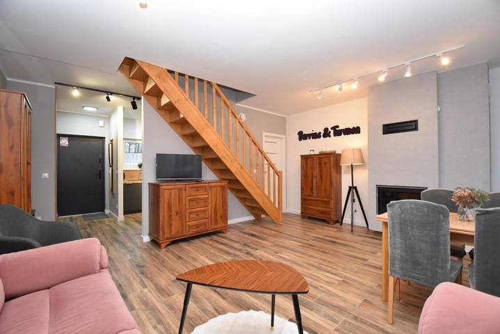 Ferienwohnung für 7 Personen, mit Ausblick und Terrasse - 1