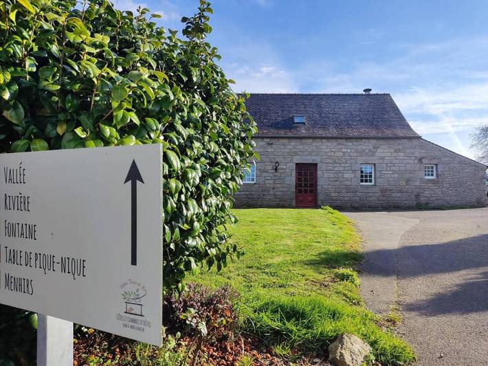 Location de vacances pour 7 personnes, avec Jardin et Vue dans Saint-Thégonnec Loc-Eguiner