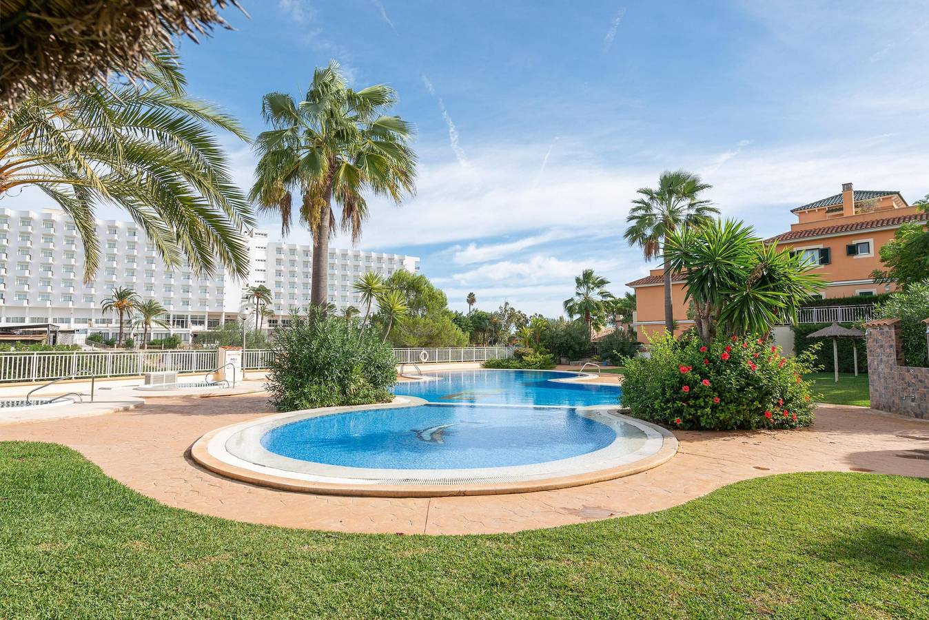Apartamento entero, Es Mirador (Cales De Mallorca) - Fantastic flat with pool near the sea - free Wifi in Cala Antena, Manacor