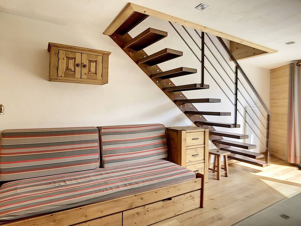 Geheel appartement, Modern duplex, ski-in/ski-out, south balcony in Les Menuires, Saint-Martin-de-Belleville