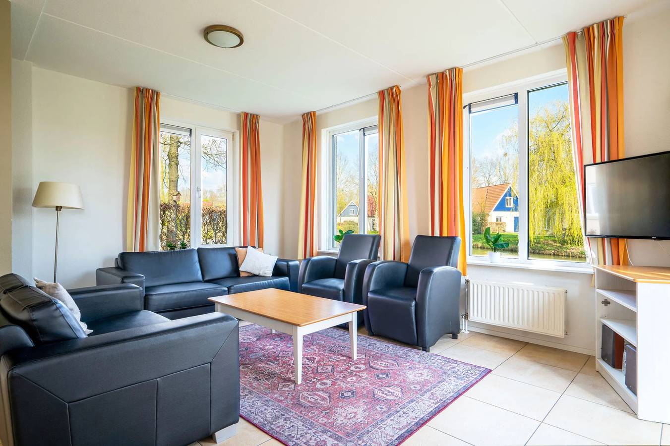 Freistehendes 8-Personen-Ferienhaus mit Außen Spa und Sauna, in Westerbork in Drenthe