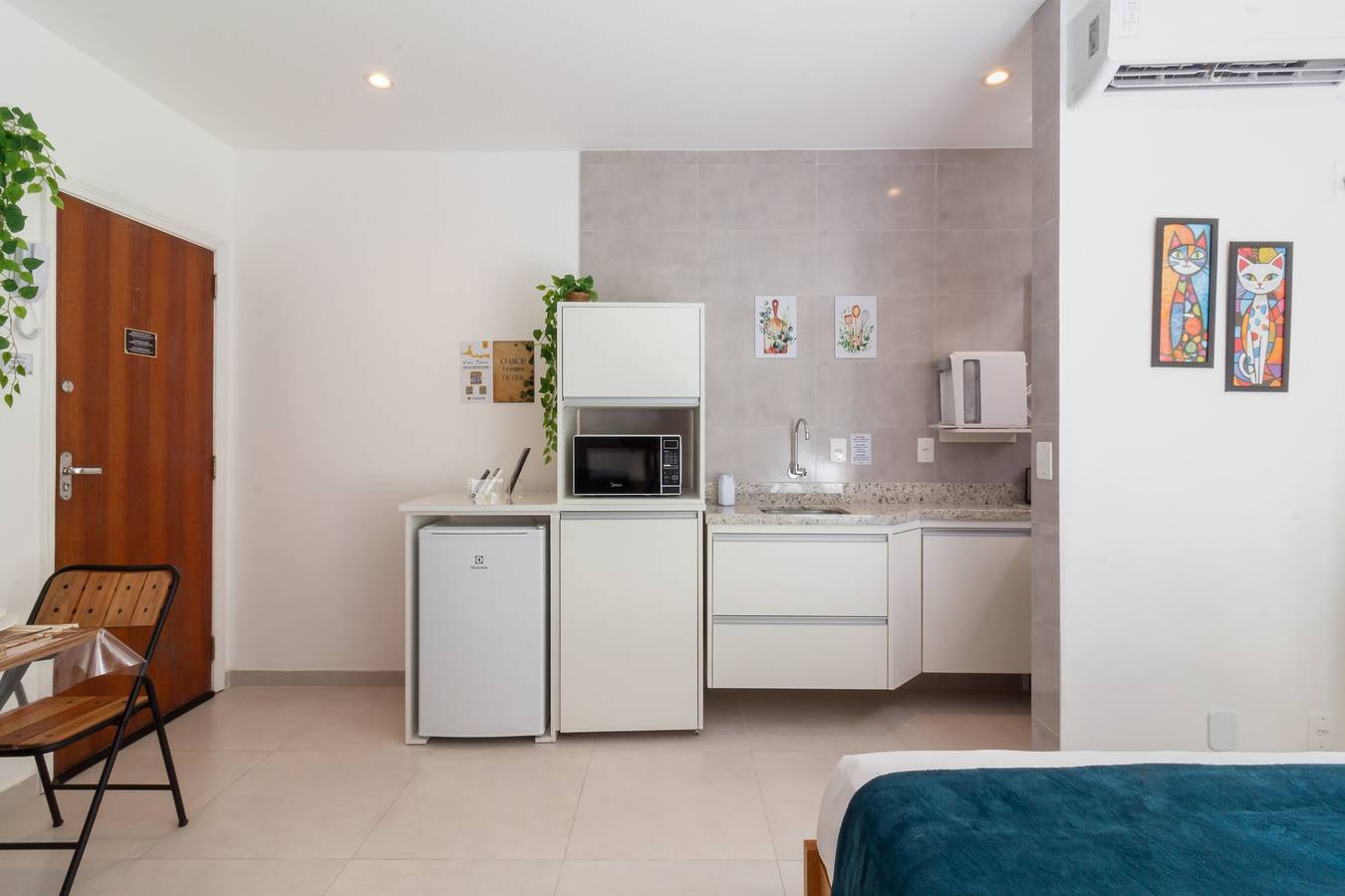 Entire studio, 5 minutes from Copacabana beach | Bi202 in Copacabana, Rio de Janeiro