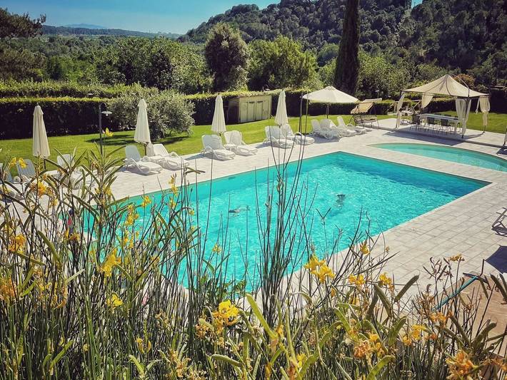 Agriturismo per 2 persone, con piscina a Riparbella