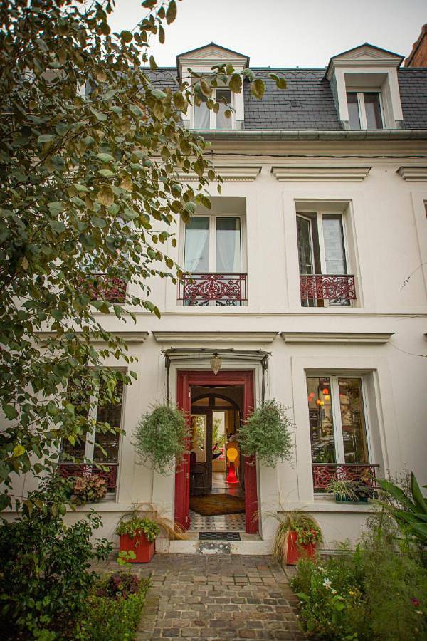 Double Room with Garden View in Triel-sur-Seine, Yvelines