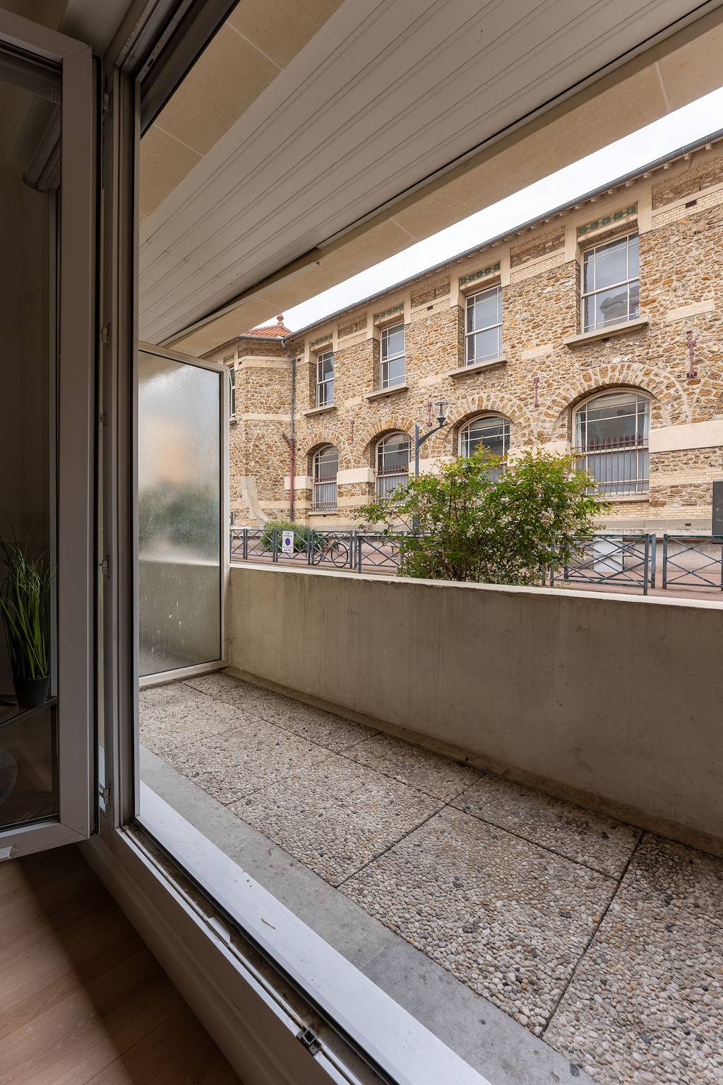 Appartement entier, Appartement de vacances pour 1 personne avec terrasse in Nogent-sur-Marne, Val-de-Marne