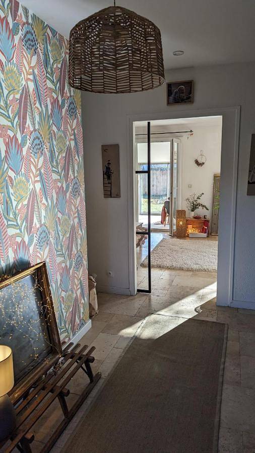 Location de vacances pour 11 personnes, avec Terrasse ainsi que Jardin et Piscine à Puyricard