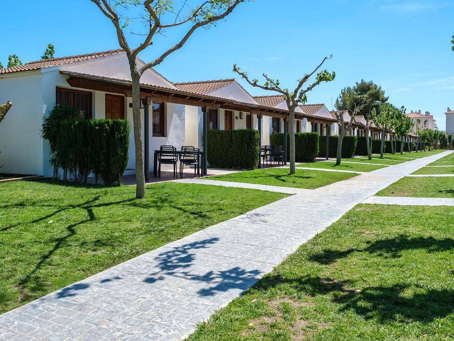 Camping Estival Vendrell Platja - Bungalow 4 personas - 2 habitaciones in Vendrell, Costa Dorada