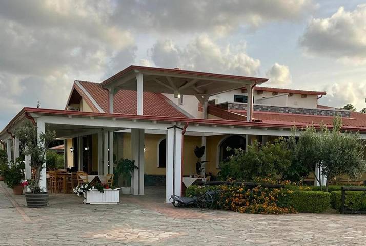 Alloggio in famiglia per 3 persone, con panorama e giardino a Pizzo