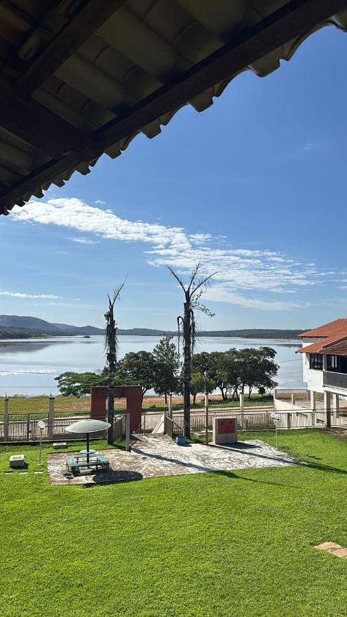 Casas e apartamentos de temporada para 6 pessoas, com vista e jardim e ainda vista para o lago em Divinópolis