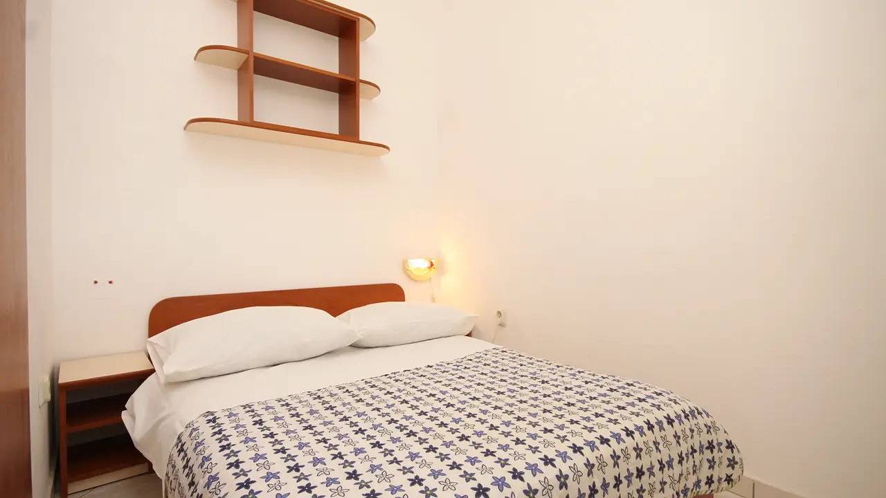 Ganze Ferienwohnung, Ferienwohnung für 4 Personen (27 m²) in Rukavac (Vis) in Rukavac, Split-Dalmatien