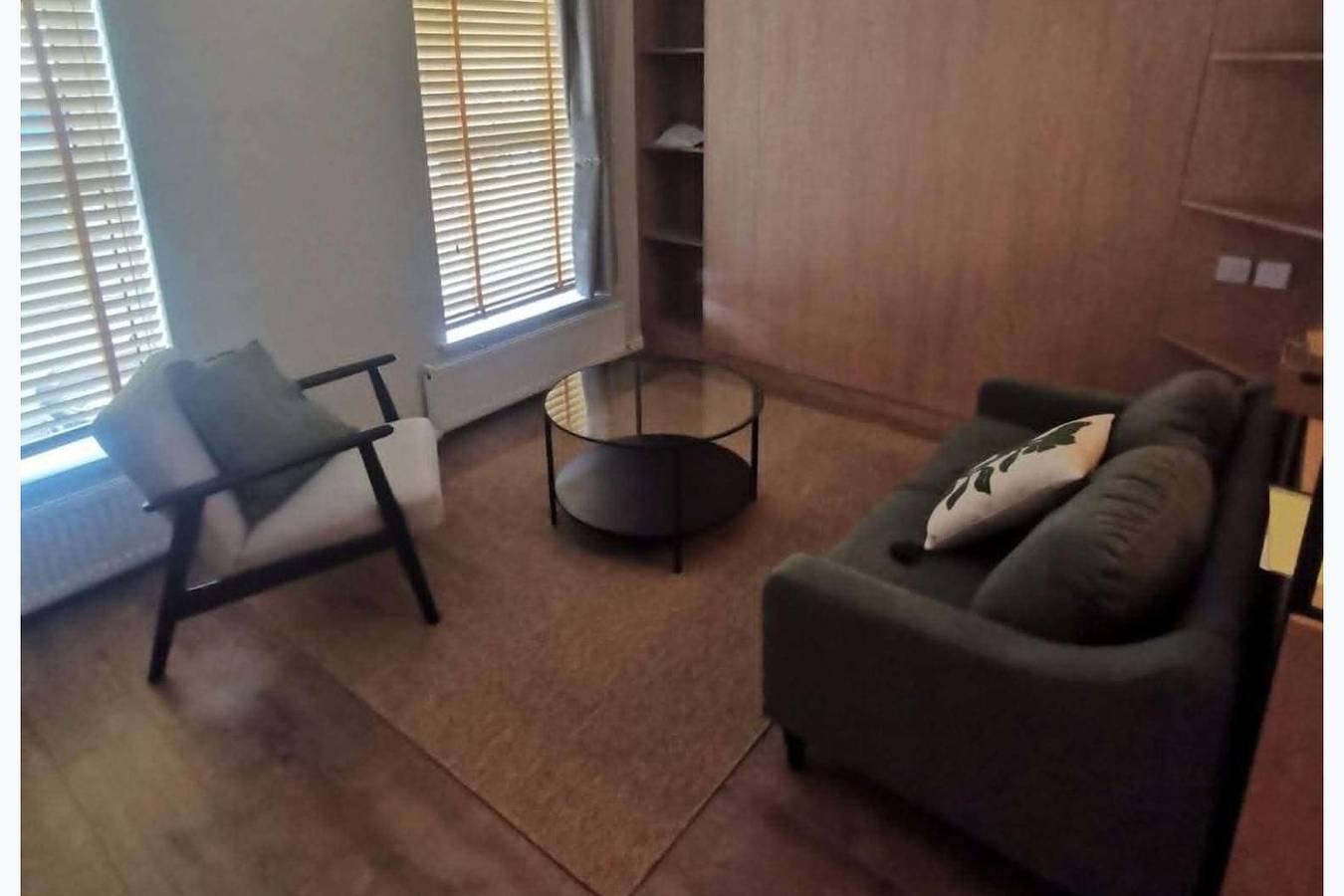 Entire studio, Studio Sleeps 2 with Parking in Belfast, County Down
