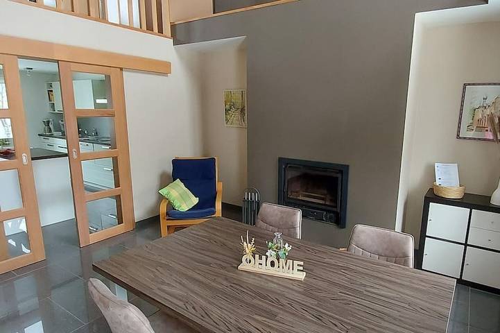 Gîte pour 4 personnes, avec jardin dans Gué-d'Hossus