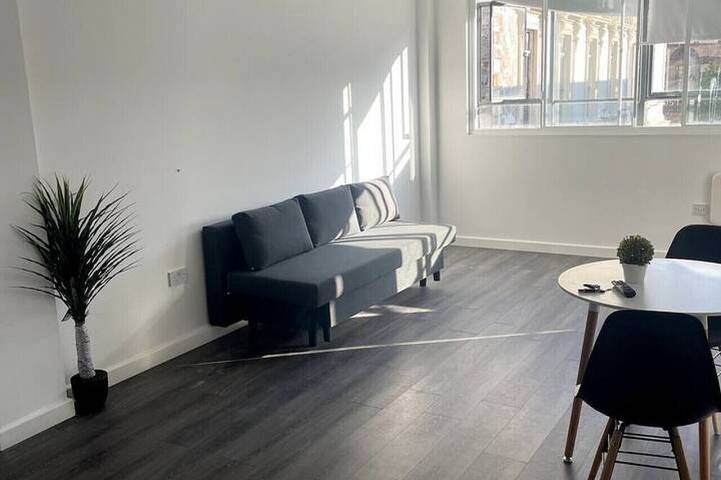 Glamping for 5 people in Liverpool