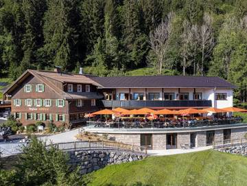 Hotel für 2 Personen, mit Terrasse, mit Haustier in Schnepfau