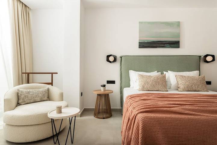 Nerea Deluxe Seafront Villa, Iconic Infinity Pool in Zakynthos Ciudad, Zante