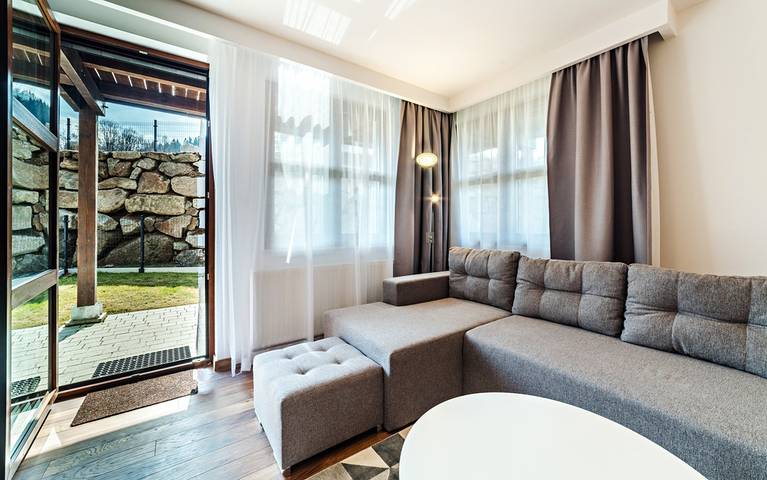 Ferienwohnung für 4 Personen, mit Terrasse und Garten in Niederschlesien