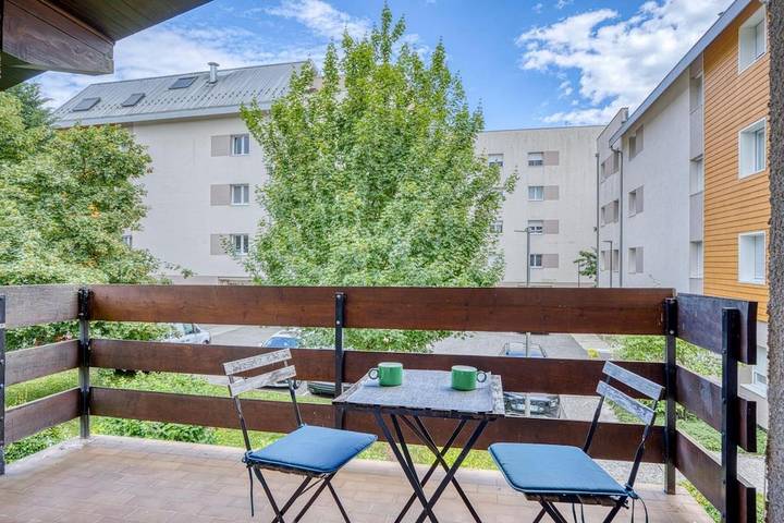 Gîte pour 8 personnes, avec jardin à Ferney-Voltaire - 4