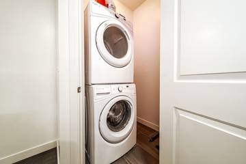 Glamping for 4 Guests in Edmonton, Alberta, Picture 1