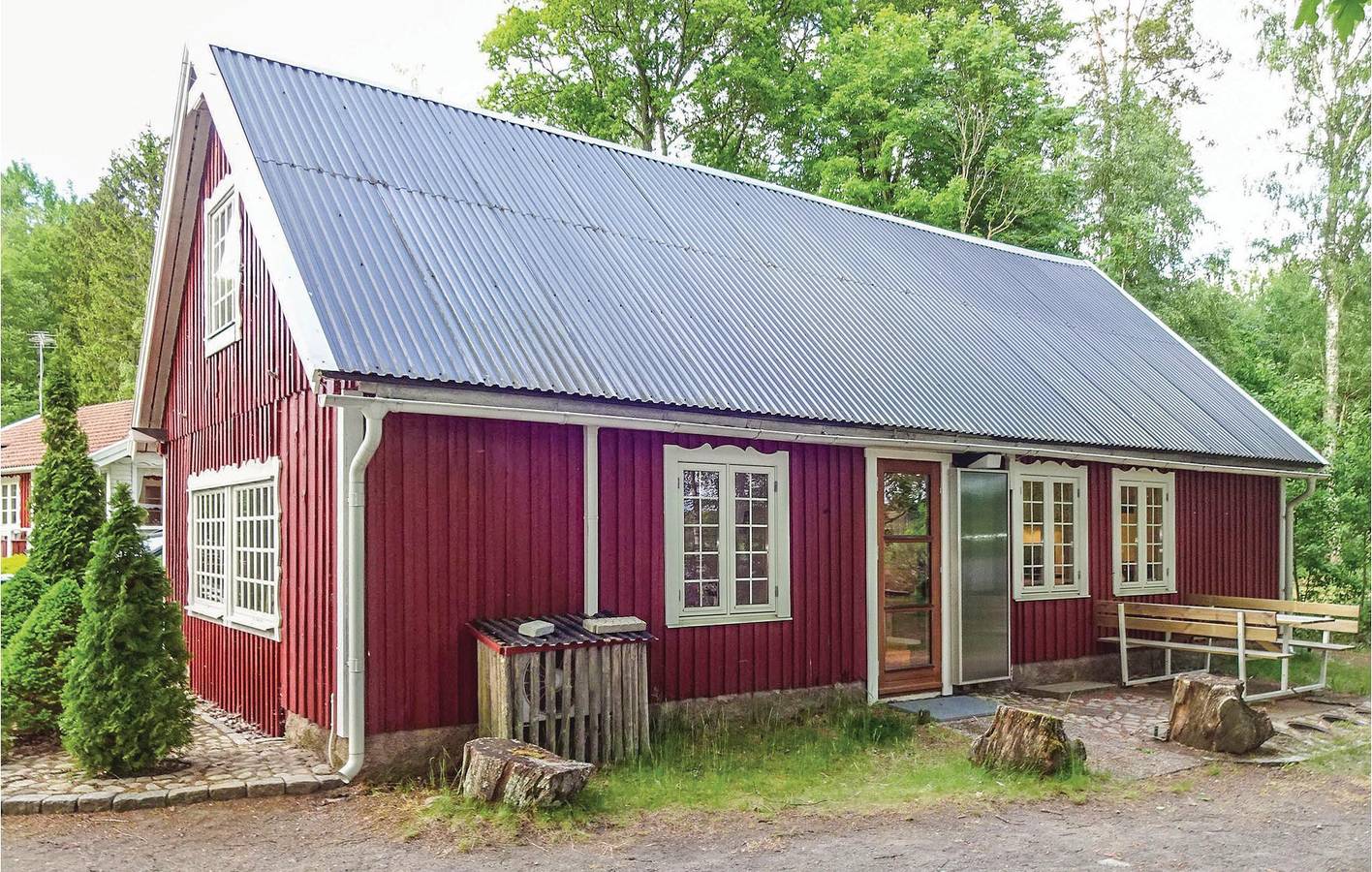 Hus för 10 Personer med trädgård in Svenska Östersjön
