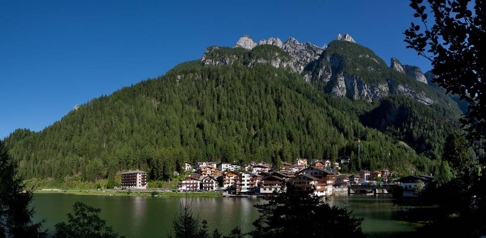 Gîte pour 7 personnes, avec vue sur le lac et balcon à Alleghe - 2