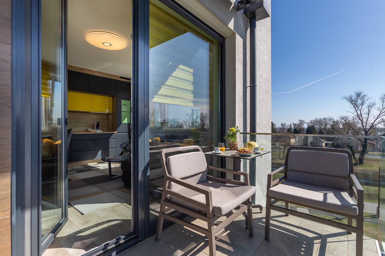 Entire apartment, Sunset Resort 409 With Pool in Fonyód, Southern Shore of Lake Balaton