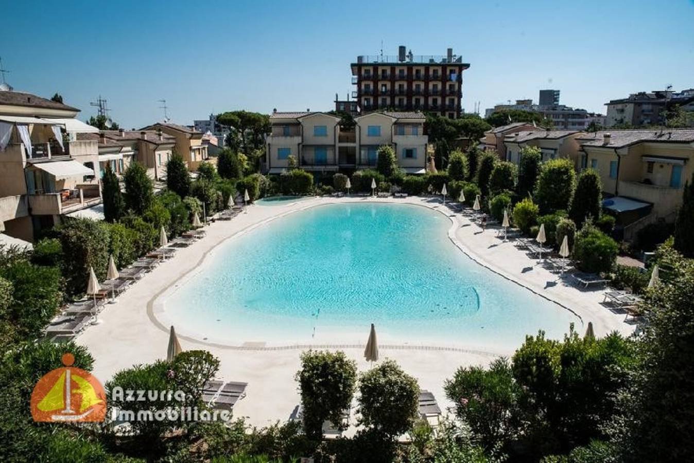Ganze Wohnung, Ferienwohnung 'Residenz Borgo Dei Fiori A06' mit Gemeinschaftspool und privater Terrasse in Lido di Jesolo, Jesolo