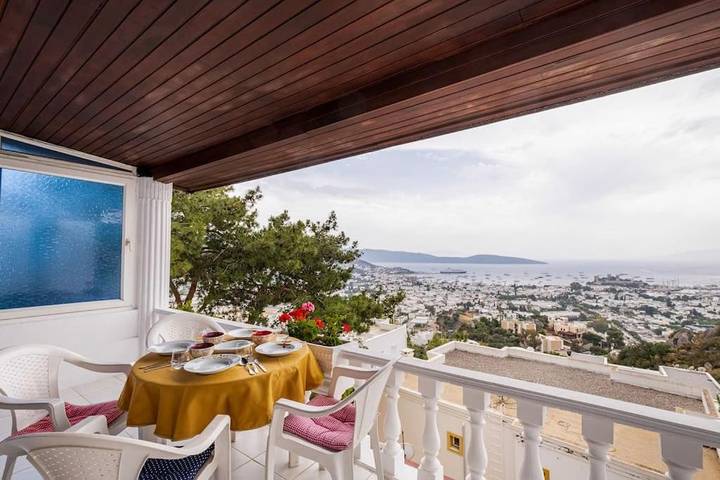 Villa pour 5 personnes, avec balcon et vue à Bodrum - 4