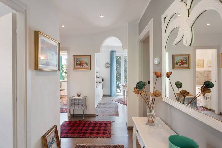 Gîte pour 3 personnes, avec jacuzzi et jardin à Sori - 4