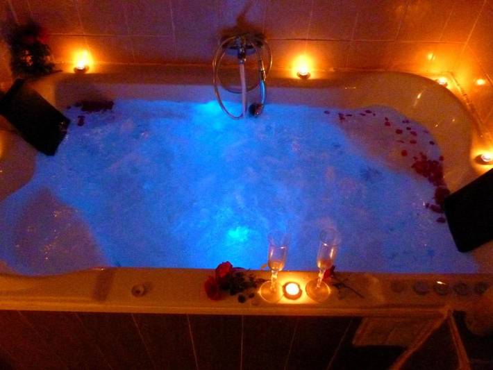 Casa rural para 2 personas, con Balcón y Jacuzzi además de Piscina y Vistas en Xert