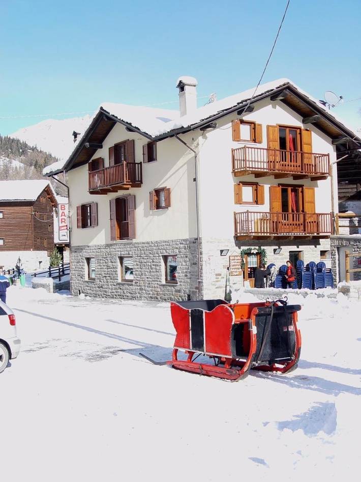 Maison d’hôte pour 2 personnes, avec Balcon ainsi que Terrasse et Vue à Cogne