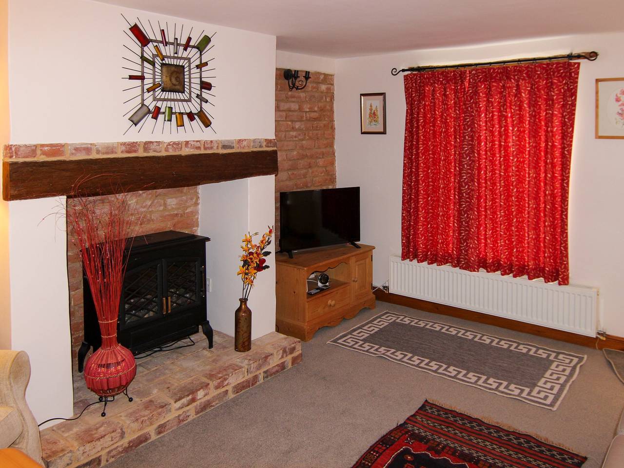 Hollyhocks Cottage in Docking, Norfolk