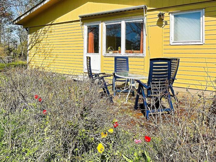 Lantligt hus med trädgård nära Borgholm in Öland