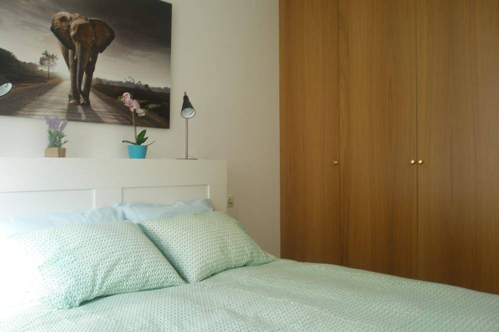 Ganze Wohnung, Willkommen zu Hause! in Urraul Bajo, Navarra Provinz