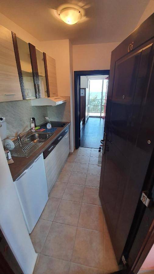 Cały apartament, Studio Apartment with Sea View in Chernomorets, Obwód Burgas