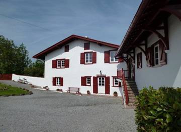 Gîte pour 4 personnes, avec terrasse et jardin à Arbonne