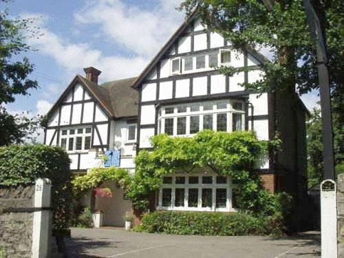 The Dial House Guest House in Oxford, Oxfordshire