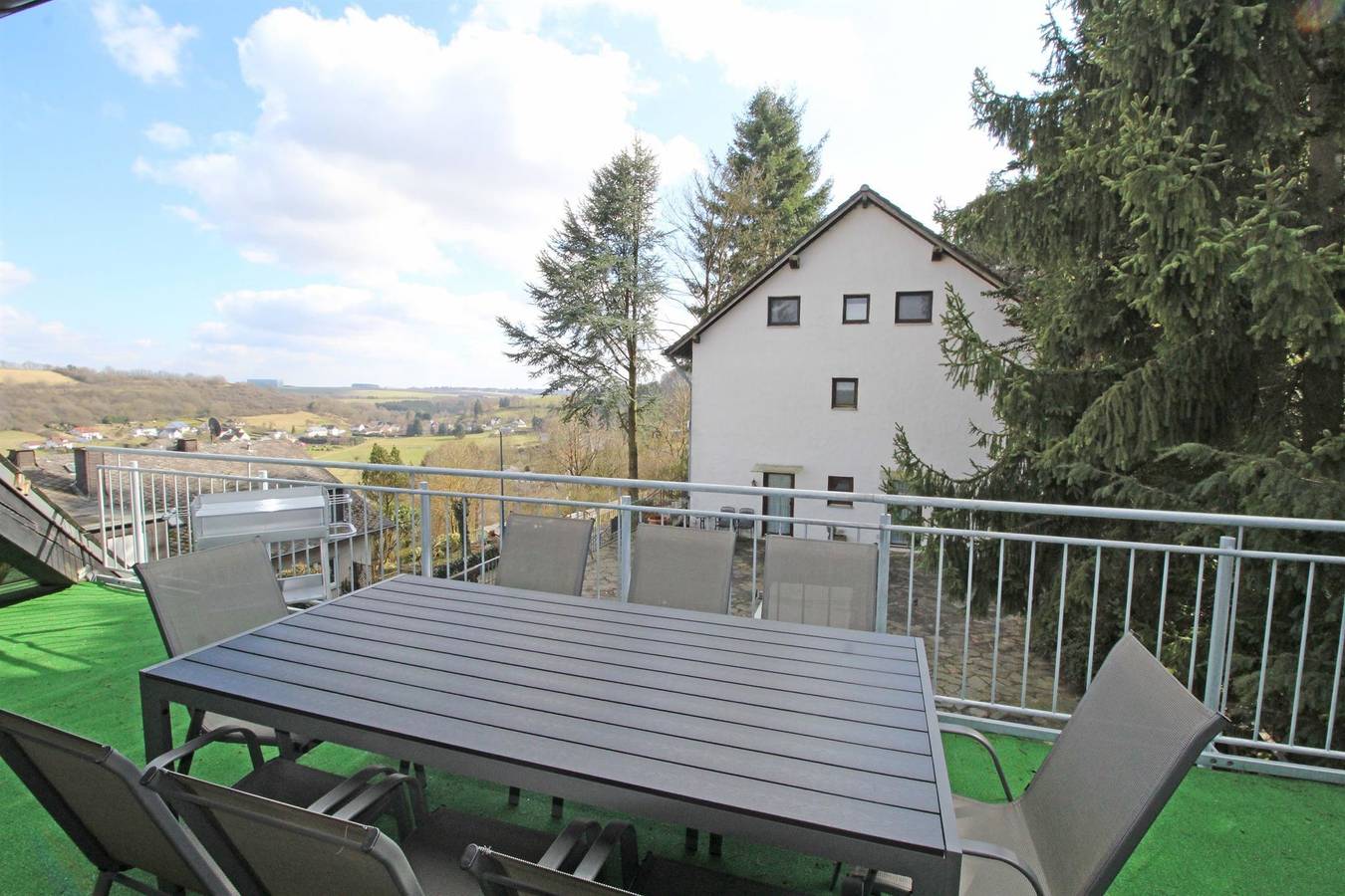 Ganze Ferienwohnung, Eifelnatur 6 (bis 12 Pers., 3 Bäder) in Immerath, Vulkaneifel