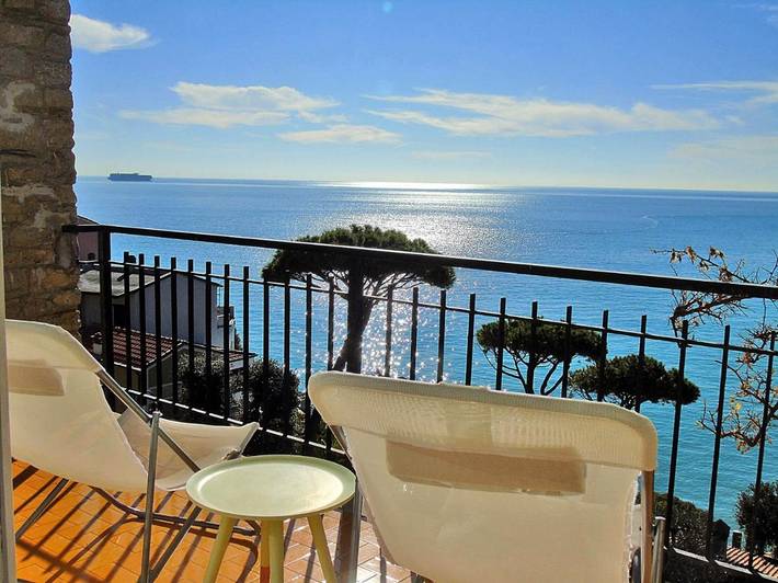 Gîte pour 4 personnes, avec Balcon et Vue à Tellaro