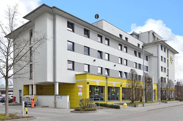 Hotel, mit Garten in München Schwabing - 2