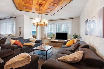 Ferienwohnung für 4 Personen, mit Balkon und Garten in Schopfheim