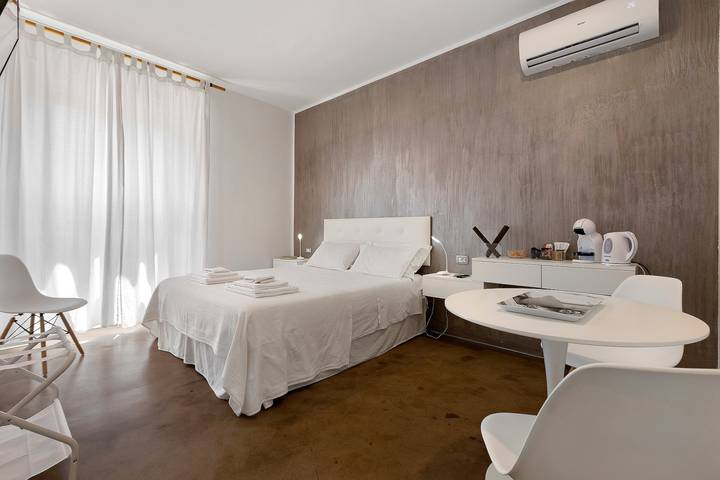 Chambre « Camera Matrimoniale Sabrina » avec Wi-Fi et climatisation in La Cunetta, Alghero