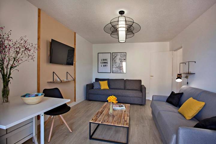 Gîte pour 4 personnes, avec vue et balcon à Bastia - 2