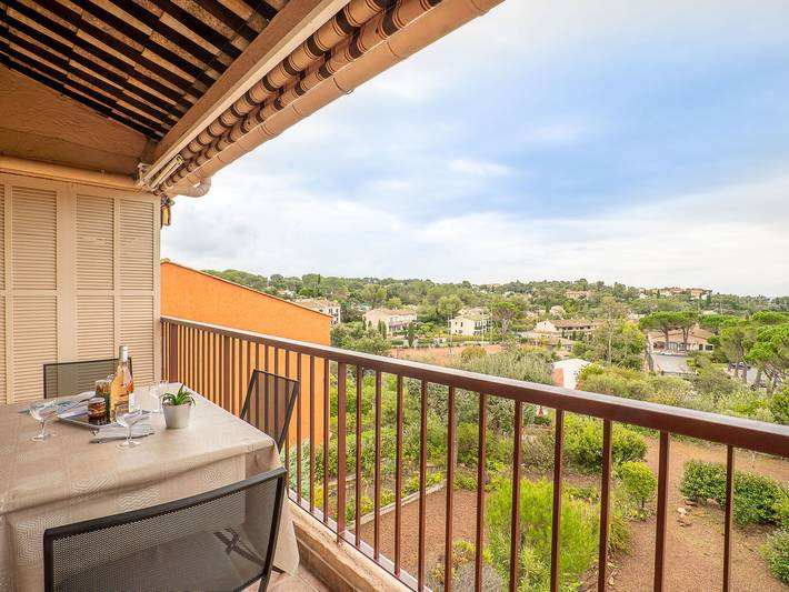 Gîte pour 4 personnes, avec terrasse et piscine dans Agay - 4