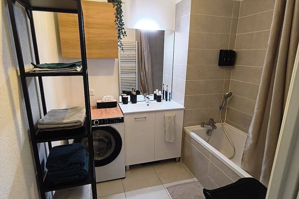 Entire apartment, Luxury, modern, and cozy apartment just 5 minutes from the golf course in Baillargues, Mediterranean Coast (France)