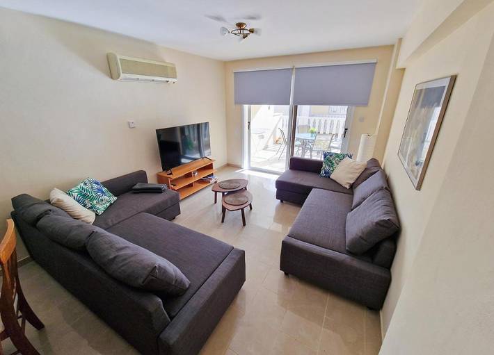 Appartement de vacances pour 8 personnes, avec balcon et piscine